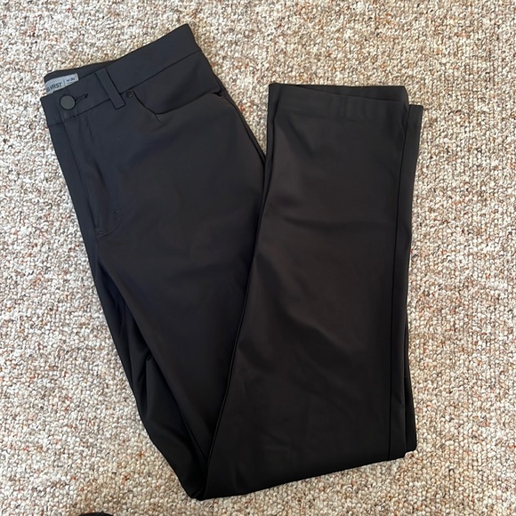 VRST Slim Dress Pants